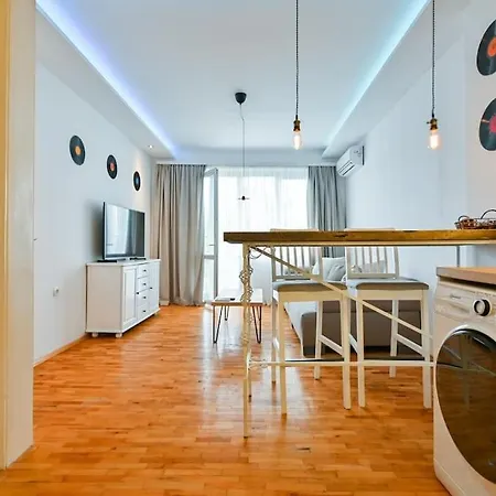комфорт, стил в центъра на града Apartamento